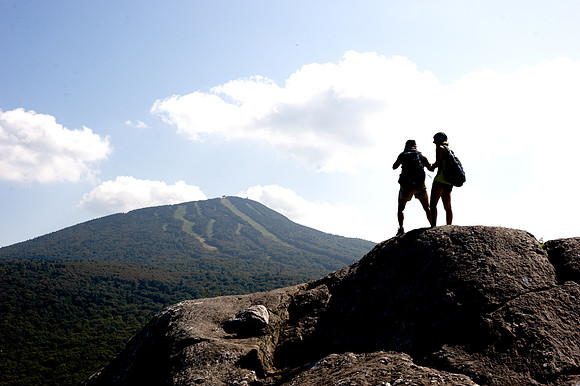 Climbing at Deer Leap-6563